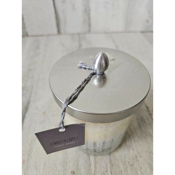 Jennifer Lopez Coral Berry candle 8 oz new fruity scent - Picture 2 of 5